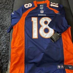 Nike Manning jersey